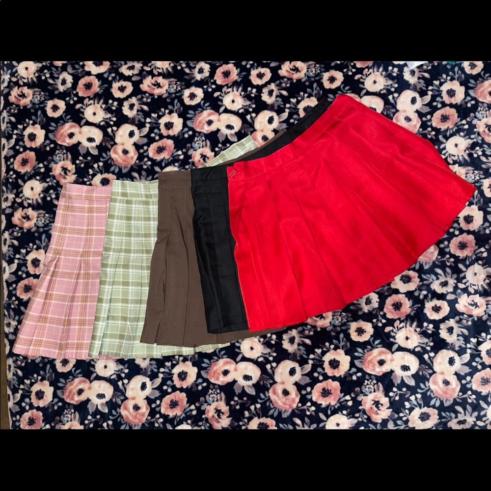 KEEP IT SKORT AND SIMPLE COLLECTION